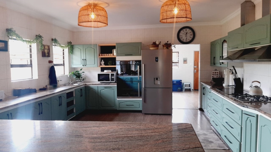 7 Bedroom Property for Sale in Mary Anne Free State